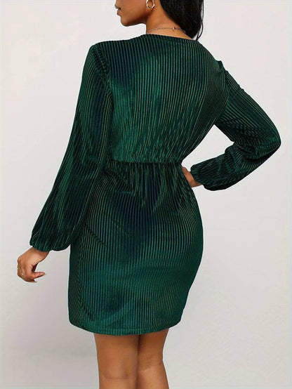 YZA | LONG-SLEEVE HIP DRESS