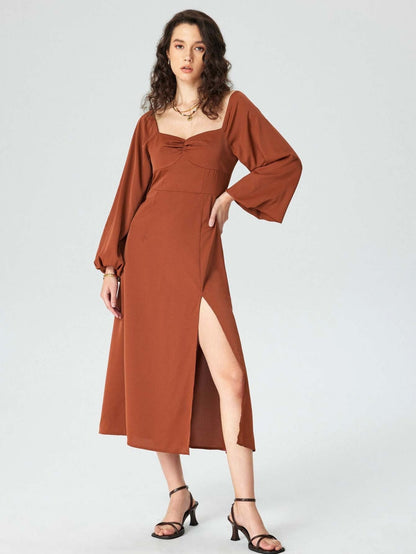 ZAMORRA | FRENCH DRESS WITH LONG SLIT