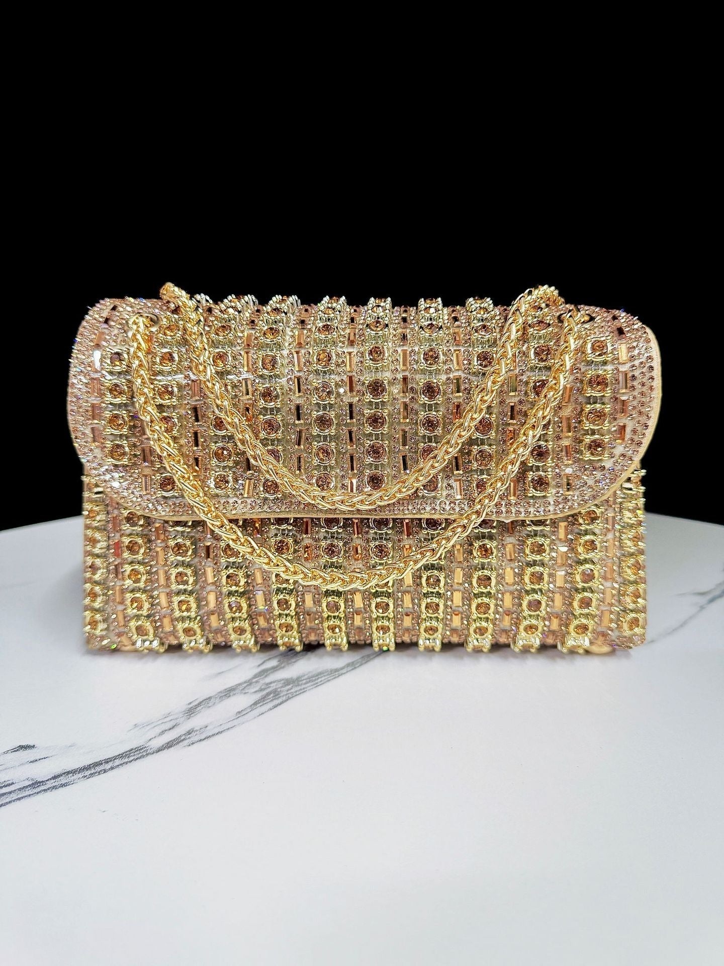 ZENNITH | SOCIALITE DIAMOND HAND BAG