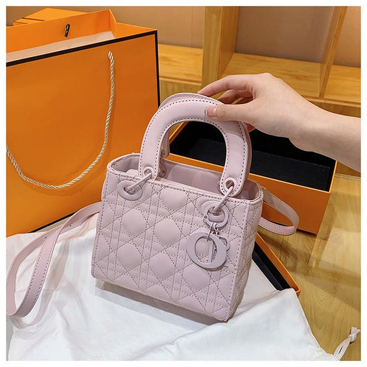 HIGH-END FASHION HANDBAG