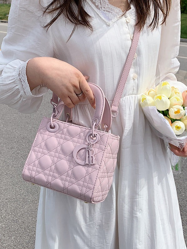 HIGH-END FASHION HANDBAG