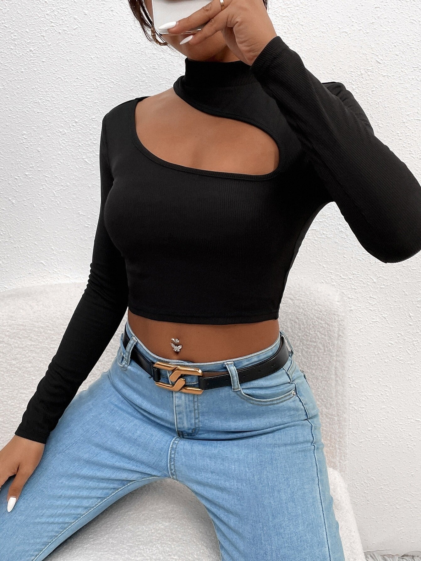 JYRA | LONG-SLEEVE CROP TOP