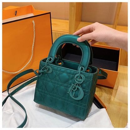 HIGH-END FASHION HANDBAG