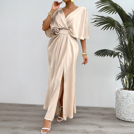 V-NECK BATWING SLEEVE DRESS