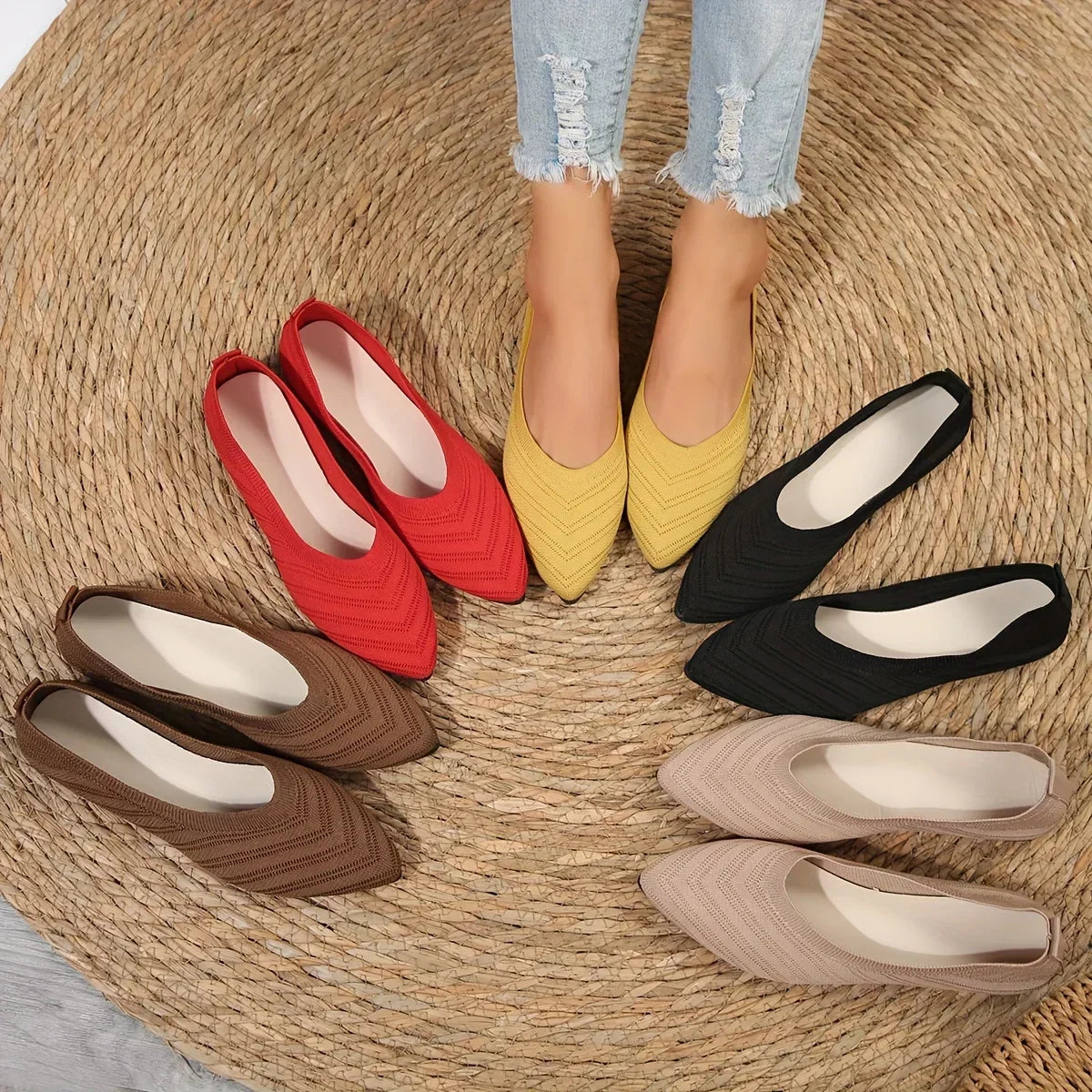 OLLY | POINTED TOE SANDALS